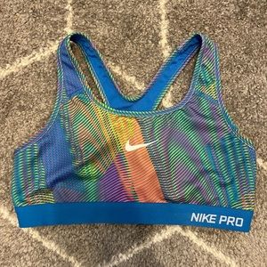 Nike Pro Medium Sports Bra